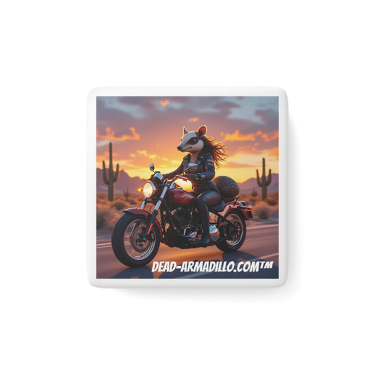 Imán de porcelana con diseño de motocicleta | Mujeres motociclistas | Regalo coleccionable | Diseño de animalito | Recuerdo de viaje por carretera | Diseño divertido