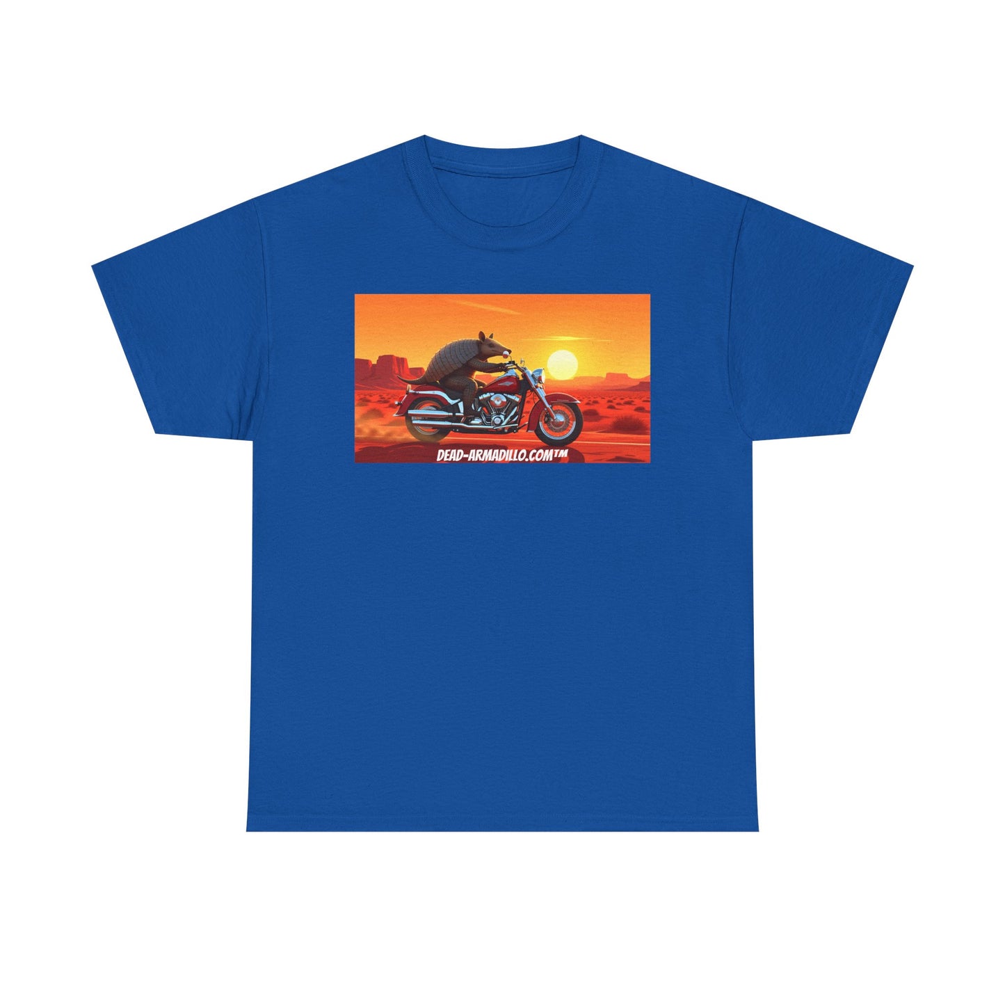 Camiseta con estampado de motociclista al atardecer | Camiseta unisex de algodón grueso | Regalo para moteros | Ropa de motociclista | Ropa de aventura | Dead-Armadillo.com™